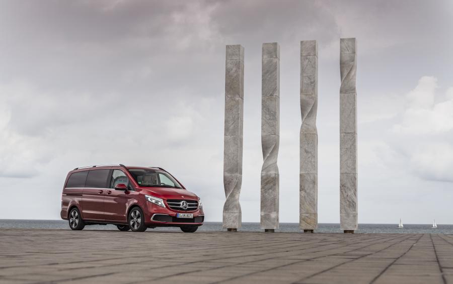  Mercedes-Benz V300 d Exclusive Line (W447) 2019 года  (WW) (фото 1 из 43)